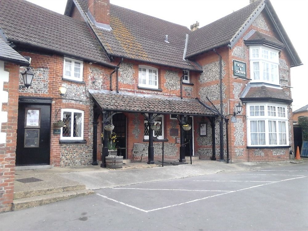 The Rose & Crown Otel Bulford Dış mekan fotoğraf