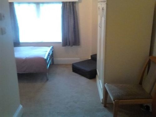 The Rose & Crown Otel Bulford Dış mekan fotoğraf